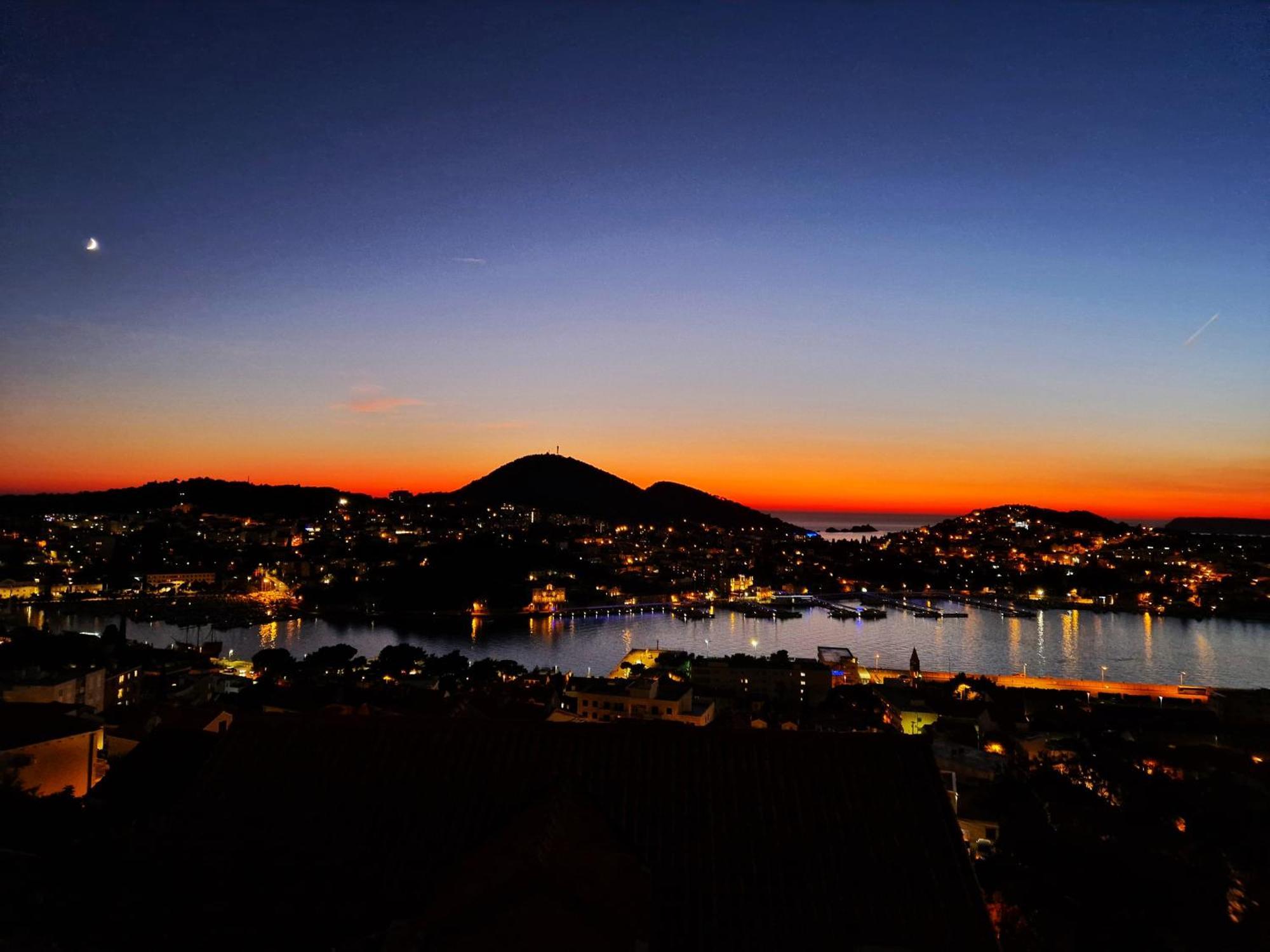 Apartment Seaview Sunset Oasis *